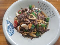 -何永光123鲜牛肉馆(1号店)