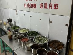 -文山荷鲜居(翠湖店)