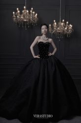 -至臻微拉婚纱摄影