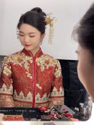 -艾米丽婚纱礼服