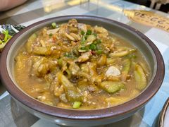 茄子炖蚬子-君霖海鲜私房菜(春柳店)