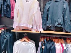 -UNDER ARMOUR(新燕莎奥莱店)