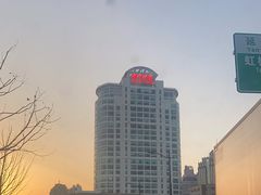 -上海滩商厦-地下停车场