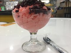 红豆草莓绵绵冰-泰芒了
