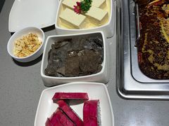 -海底捞火锅(安吉万达店)