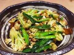 -关东小磨东北菜(上海长风大悦城店)