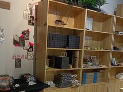 -郑在DIY·潮玩银饰绘画手作(中央大道旗舰店)