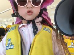 -安吉龙王山峡谷漂流