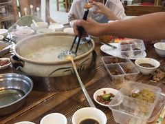 -15年老字号鑫鑫猪肚鸡·椰子鸡海南火锅(兴隆华侨农场店)