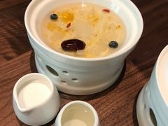 缤纷雪燕浸桃胶-揽季锅物会.福建黄鱼.海鲜姿造(五四路店)