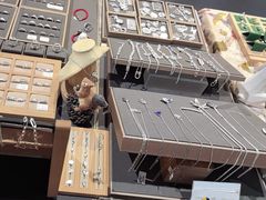 -十八字金银饰·拼豆·开蚌手工体验团建(君太百货店)