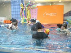 -戊辰亲子游泳俱乐部