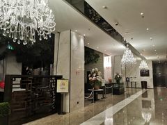 -上海虹桥西郊假日酒店