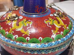 -毛辣果·贵州红酸汤牛肉火锅(西单店)