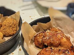 -必胜客(WOW中心城店)