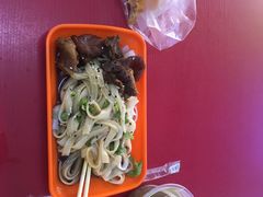 牛筋腩粉-阿一猪红汤(总店)