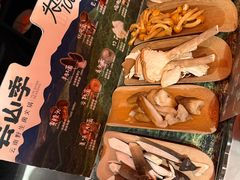 -芸山季·云南野生菌火锅(人民广场来福士店)