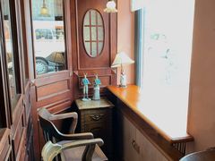 靠窗位-古董花园(思南路42弄小区店)