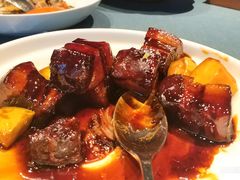 青苹果红烧肉-三利音·东方司宴(外滩店)