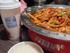 -胖哥俩肉蟹煲(石家庄勒泰中心店)
