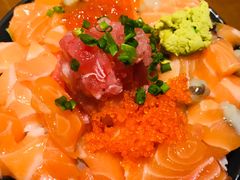 三文鱼火山丼-魔丼屋(日月光店)