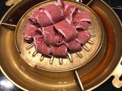 -猪啊牛呀羊啊铜盘烤肉(正大广场店)