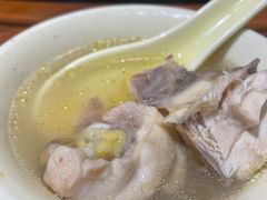-竹庄餐馆·26年店(南昆山景区店)