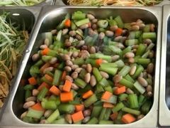 芹菜花生米-渠口周家肉饼