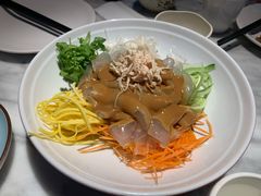 七彩鸡丝大拉皮-京味斋·北京烤鸭(华威桥北工大店)