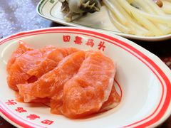 -四囍码头海鲜烧烤自助火锅(外滩南京东路悦荟广场店)