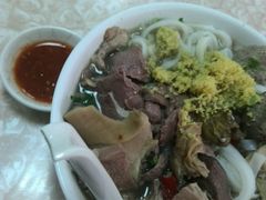 牛杂粿条-华威达牛庄(黄埔大道西店)