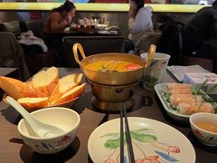 -大头虾越式风味餐厅(光明广场店)