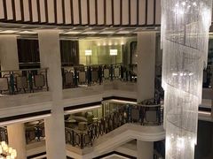 -浅深(世茂滨江精品店)