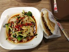 -魏家凉皮(博水商务大厦店)