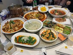 -巴特餐饮6加1音乐餐吧·新疆菜