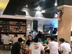 大堂-木屋烧烤(龙华店)