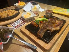 -豪客来牛排(人民东路店)