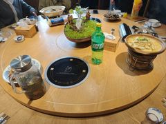 -头上红煨盐鸡乡村食府