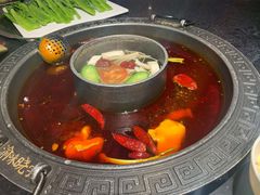 菌汤鸳鸯锅-晓宇重庆火锅(龙首店)