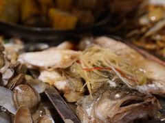 -日进一片海.生腌海鲜火锅.宵夜烧烤(三里屯总店)
