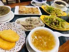 -黄师奶甜品店