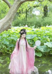 -梦回汉唐汉服旗袍体验馆(拙政园店)