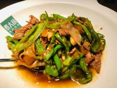 -费大厨辣椒炒肉(万家丽一店)