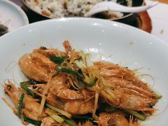 -松沪名灶·豆浆鱼头·新上海菜(飞航吾悦广场店)