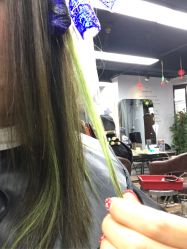 -镁连社·美联社