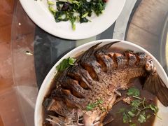 -明月食府(二区干二路店)