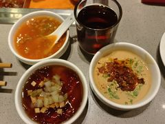 -海底捞火锅(宝龙广场夜宵主题店)