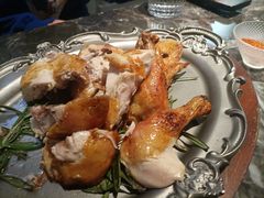 -LESCEDARS Brasserie Bistro香柏树