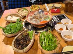 -阿婆情腊排骨火锅(金虹路店)