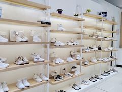 -云柏鞋业(十里堡店)